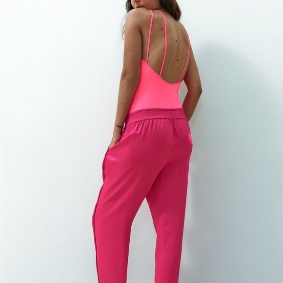 Sold out in stores! Zara fushia pink pants satin like pants woman size XS - Picture 3 of 10